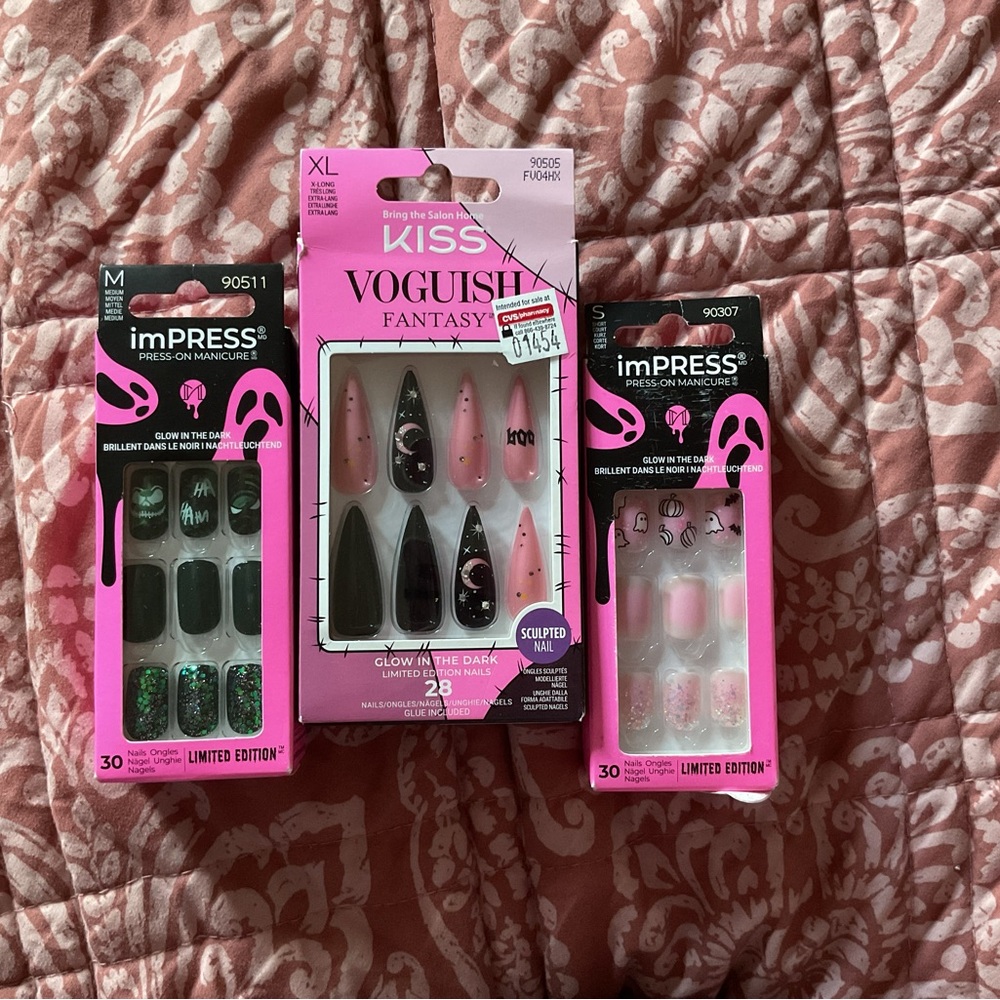 Kiss Press-On Nails - Pink and Black Collection